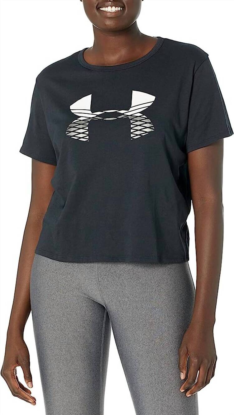 NEW UNDER ARMOUR printed logo cropped t-shirt in black/onyx white